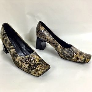 ME TOO Size 9 Leather Snakeskin Square Toe Heels